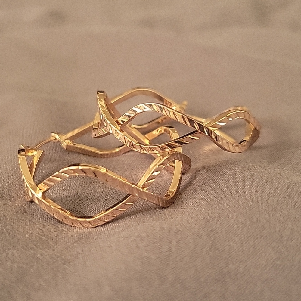 Rose gold color hoop earrings